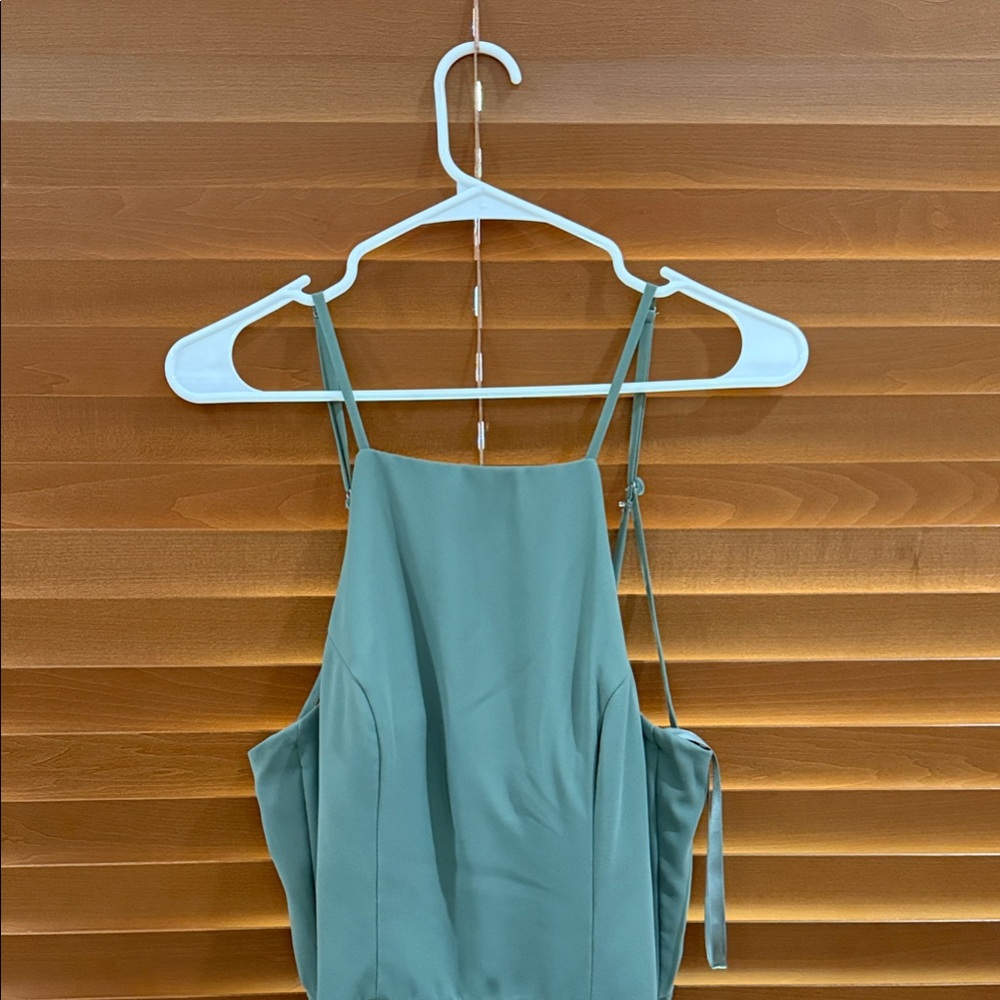 Chic Sleeveless Wedding Dress in Sage Green